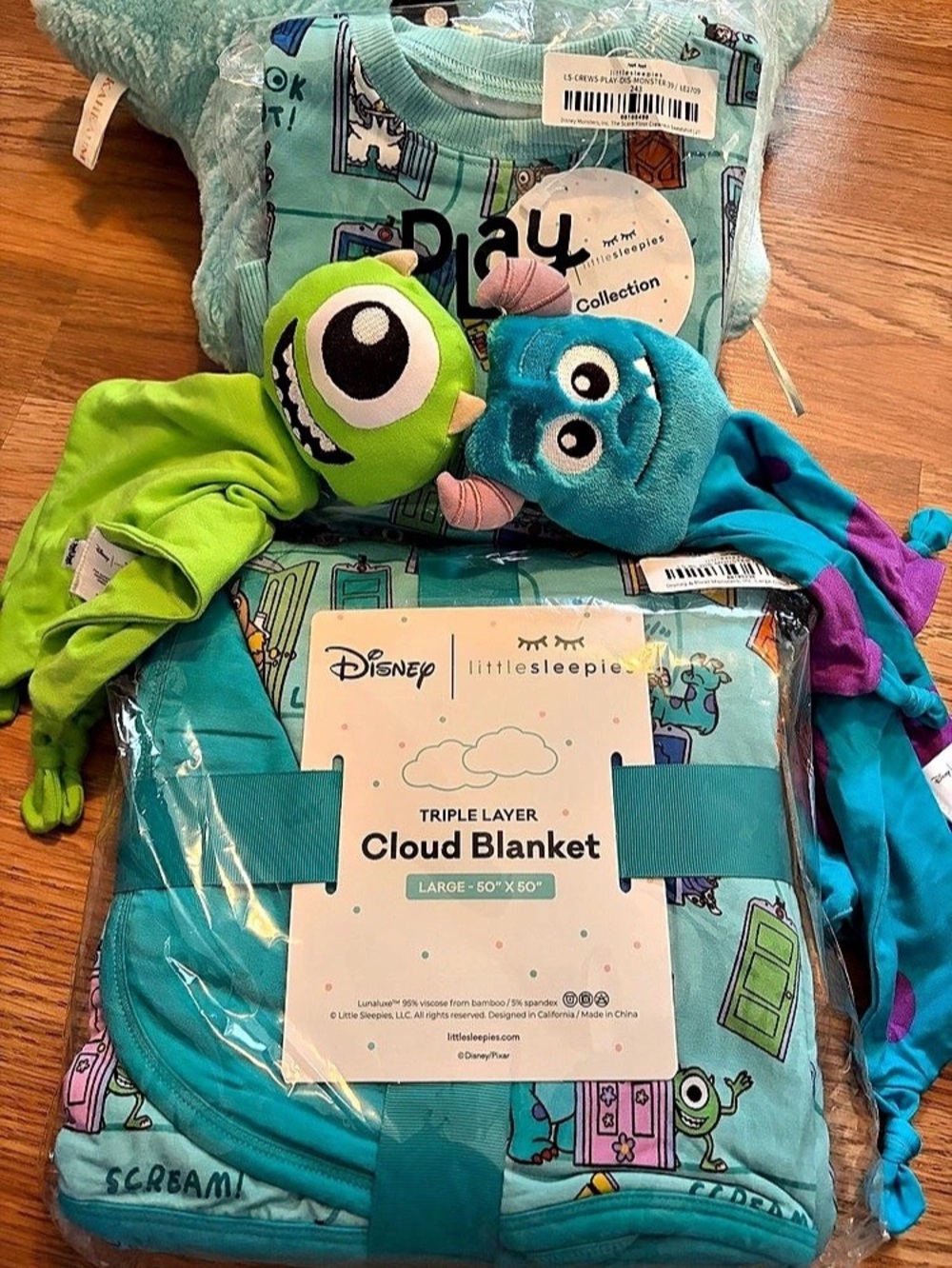 Little Sleepies Disney Toy Story Cloud Blanket, 2T Crewneck & Plush Set